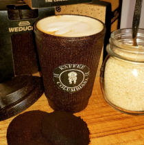 Refill ToGo Becher aus Kaffeesatz. Für den umweltbewussten und designaffinen Kaffeeliebhaber.